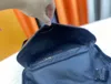2023Высококачественная дизайнерская сумка, мужская кожаная сумка-мессенджер с принтом, модная тканая сумка через плечо с регулируемым ремешком, сумка через плечо M 40510
