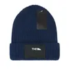 Winter Hat Warm Designer Beanie 100% silikonowa metka wysoka Quliaty Sport wełniana maska ​​dla mężczyzn kobiet litera czaszki czapki męskie czapki