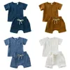 Rompers zomer peuter babykleding korte mouw elastische shorts ademende katoenpak voor 024m baby boy girl solide outfits 230427