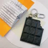 Mens Designer Keychain Luxury Bag Charm för Women Chocolate Bar Figurin Leather Keyring Classic Letters Rostfritt stål Fashion Key Kedjor