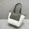 Axel tyg venetta lady väska designer singel flip väskor botteegas sommar ny kapacitet kohud kvinnors grönsak korg väver crossbody hög handhållen vf8x