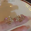 Stud Kore Koreli Enfes Kalp Çiçeği Stud Küpe KADIN KAPILI RHINESTONE İMALATIM İnci Kalp Küpeler Kız Mizaç Takı YQ231128