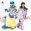 Otros artículos deportivos Trajes de esquí Trajes de esquí para niñas Conjuntos de esquí para niños Chaqueta de esquí impermeable a prueba de viento para niños Trajes deportivos de snowboard con capucha cálidos para exteriores 231127