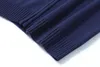 メンズセーター高品質の刺繍長袖のセーターシンプルソリッドカジュアルニットプルオーバーメンスポーツウェアジャンパーメンズセート