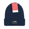 Winter Hat Warm Designer Beanie 100% silikonowa metka wysoka Quliaty Sport wełniana maska ​​dla mężczyzn kobiet litera czaszki czapki męskie czapki