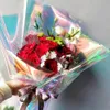 Carta da imballaggio Bouquet di fiori iridescente Avvolgimento di cellophane Pellicola arcobaleno Confezione regalo di San Valentino Compleanno Decorazione della festa nuziale 231127