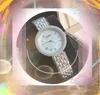 2024 Reloj para amantes de las mujeres Reloj con movimiento de cuarzo Retro Negocios Ocio Lujo Acero inoxidable Anillo de diamantes completo Pulsera pequeña ultrafina Reloj de pulsera Regalos