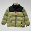 2023 Kindermantel Hildren nf Down North Designer Gesicht Winterjacke Jungen Mädchen Jugend im Freien warme Parka Schwarze Pufferjacken Buchstaben Druckkleidung Outwear Outwear