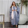 Etniska kläder abaya klänning 2024 mode batwing hylsa öppen mantel muslimska arabiska dubai satin kaftan cardigan kimono ramadan long drop d dh6uw