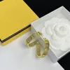 Orecchini con lettera di design Orecchini a bottone alla moda Gioielli classici da donna Orecchini a cerchio per ragazze Ornamenti da donna Accessori da sposa