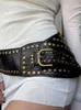 Kemerler Weakeepe Punk Stil Asimetrik Kemer Şık Perçin Dikişli Deri Kadınlar Gotik Sokak Giyim PU Waist Band Harajuku Estetik