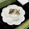 Boucles d'oreilles créoles de styliste en forme d'abeille avec coffret, clous dorés chics pour cadeau, bijoux à la mode, boucles d'oreilles en lettres