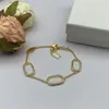 Gioielli di design di lusso Bracciali da donna Bracciale a catena Va Lettera Pulsera di lusso Catene da donna Ornamenti Accessori per ragazze Bracciale regalo