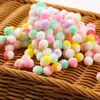 Pom Poms artisanaux bicolores hautement élastiques colorés, boules bouffantes de pompons pelucheux de Noël, petites boules de pompons pour les arts de bricolage, les projets d'artisanat, les décorations de maison de Noël