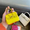 HBP Accessories Bag Mini Totes Handväska Girl Kids Purse Designer Keychain Car Key Holder Rings Bag Luxury Handbag Case Hook Case Earphone Lady Clutch Dicky Dicky0750