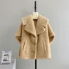 Pele feminina pele sintética rosavans elegante urso de pelúcia camelo lã casaco curto feminino temperamento grosso gola marinha pele real sem mangas capa ajuste outono inverno 231127