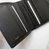 Mens Designer Card Holder For Women Black Wallet Clutch Luxury Leather Purses Fashion Passport Holders äkta läderväska Designers Coin Walls 2304281D