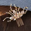 Bruiloft Bruids Haar Kam Parel Steentjes Hoofddeksel Marrige Party Haar Sieraden Luxe Gouden Bloemen Haarspeld Dame Tiara Geschenken