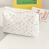 Cosmetic Bags Cases Korean Quilted Cosmetic Storage Bag Makeup Bag For Women Portable Toiletry Bags Female Beauty Cases Cotton Floral Cosmetic Pouch 230427