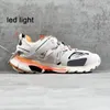 Designer Shoes Track 3 Men Sneakers 3.0 LED Women Sneakers Low Top Leather Trainers Platform Sneaker Lace Up Gummi Shoe Glow Led Trainer Luxury Outdoor With Box