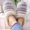 home shoes Pantoufles de maison en fourrure moelleuse pour femmes et hommes, pantoufles d'hiver confortables en peluche avec doublure polaire, antidérapantes, chaussures d'intérieur chaudes pour la maisonvaiduryd