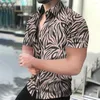 Camisas casuais masculinas Moda masculina Leopard Botão de camisa Men manga curta