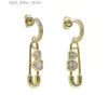 Stud 2023 Été Nouveau design Épingle de sûreté Forme de coeur Dangle Boucles d'oreilles avec Cz Pavé pour les femmes Jolie fille Bijoux de fête de mariage en gros YQ231128