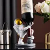 Tumblers Resin Astronaut Wine Rack Creative Crafsmanship Ornaments Trendy Stand Modern Simple Home Kitchen Cabinet Decor Gifts 231128