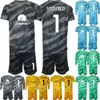 Equipe de clube 23 24 Inter goleiro Milan 1 Yann Sommer Jerseys Soccer Socente Homem Crianças Manga Longa Samir Handanovic 12 Julio Cesar Walter Zenga 24 Onana Football Shirt Kits Kits