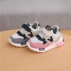 Stövlar Spring Autumn Kids Shoes Baby Boys Girls Children S Casual Sneakers Breattable Soft Anti Slip Running Sports Size 231128