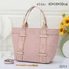 2023 bolsa de bolsa clássica de moda de alta qualidade Bolsa de couro Bolsas de couro Crossbody Crossbody embreagem vintage Tote ombro de impressão de sacos de mensagens de impressão