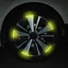 20pcs ملونة سيارة دراجة نارية محور العجلات العاكسة ملصقات التصميم السيارة ملصق الملصقات Auto Moto Decors ملحقات ملحقات