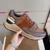 Top Designer Venda Quente Mulheres Homens Sapatos Casuais Atacado Vintage Luxo Treinadores Cinza Escuro Champagne Mulheres Homens Tamanho 35-45