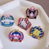 Cartoon Accessoires Kuromi Melodie Katten Broche Roze Strik Leuke Films Games Harde Emaille Pins Verzamel Metaal Cartoon Rugzak Hoed Tas C Dh48R