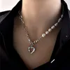 Pendant Necklaces Stainless Steel Natural Freshwater Pearl Necklace For Women Vintage Fashion Heart Shaped Clavicular Chain Jewelry