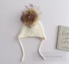 Bambino per bambini peluche Raccoon ball cappelli lavorati a maglia ragazzini ragazze banda verticale protezione per maglieria berretto autunno inverno bambini fodera berretto caldo Z5616