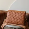 Explosion Damentaschen M21261 Coussin PM Handtasche H32 Mode geschwollenes Lammfell mit Accessoires, klobiger Goldarm Prefall Damen Kreuzkette Baguette Kamel geprägte Tasche