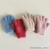 Manoplas para niños Niños Invierno Coral Fleece Guantes cálidos Espesar Niños Bebé Felpa Peluda Manoplas con dedos completos Niñas Otoño Calentador de manos para 3-6 años R231128