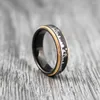 Bröllopsringar 6mm/8mm Par Set Black Tungsten Howling Wolves Wolf and Moon Grave Band Fashion Engagement Ring for Men