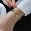 Van Clover Bracelet Designer Bijoux à Quatre Feuilles 4 Cleef Femmes Charme Bracelet Herbe Argent Incolore Cadeau de Saint Valentin pour Petite Amie Or Rose Fl Erif