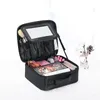 Miroirs compacts Trousse de maquillage LED intelligente avec lumières miroir Étui à cosmétiques professionnel de grande capacité pour femmes Organisateurs de voyage Kit de beauté Rangement 231128