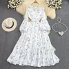 Повседневные платья Clothland Women Elegant White Ruffled Press v Neck Funtern Eleve A Line Sashes Summer One Piece Maxi QC012