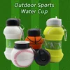 Waterflessen 550 ml opvouwbare voetbal kinderen water flessen draagbare sportwaterfles voetbalvoetbalbalvormige water bottl siliconen cup 230428