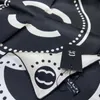 Sciarpa di seta firmata da donna marchio di moda Polka Dot Geometric wrap Testa sciarpe anello quadrato twill di seta Sciarpe scialle regalo di compleanno Facile da abbinare dimensioni 90 * 90 cm
