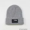 Najlepsza sprzedaż mężczyzn czapka zima unisex dzianinowy czapkę gorros bonnet czapki czapki dzianiny czapki klasyczne sporty czapki kobiety swobodne projektantów na zewnątrz 01YVQ8