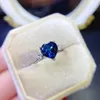 Küme halkaları doğal gökyüzü mavi topaz 925 STER SILLING Silver Ring Kadınlar Renkli Taş İnce Mücevher Yıldönümü Hediyesi