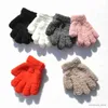 Barnmittens barnhandskar i 3-6 år vinter barn korall fleece tjockare baby plysch päls full finger mittens mjuka handskar håller varma varma