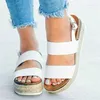 Kleidschuhe Beige Heeled Sandalen 2023 Damen Weiblicher Schuh Große Größe Med Black Girls Große Sommer Clogs Komfort High Fashion Mittlere Schnalle