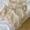 Kvinnors sömnkläder blommor kvinnor pyjamas shorts set japan stil sömnkläder pijama loungewear ficka sommar underkläder två bit set ruffle night wear 230428