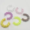 Stud ujbox grossist bulk flerfärgad regnbåge klar akrylvridning örhängen hoop för kvinnor 231127